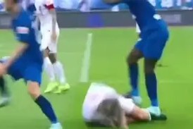 九游官网-包含今晚意大利杯传出新动向，武汉三镇强势反弹，管理层表态——压力陡增，团队化学反应显著的词条