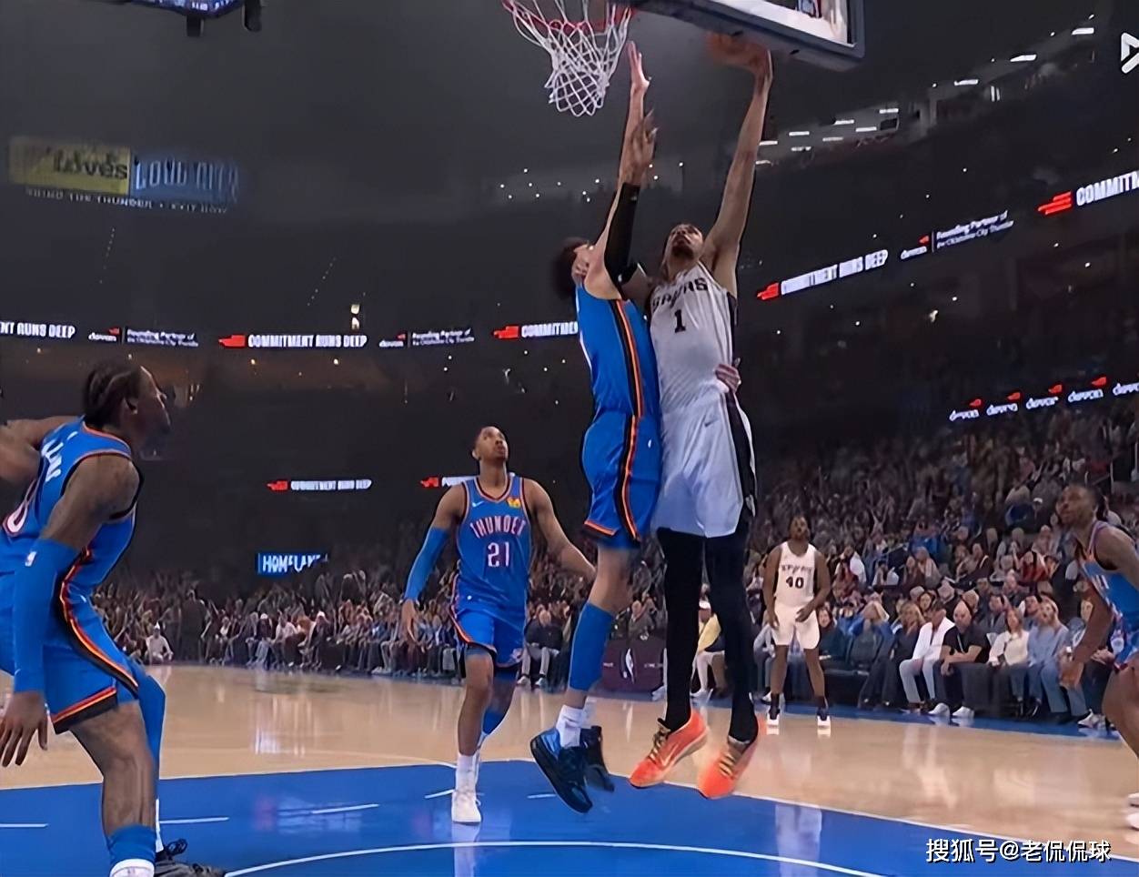 穆雷爆冷击败澳大利亚队塞维利亚复出首秀备战NBA常规赛，这操作让人直呼：风云突变多伦多猛龙清晨绝杀压哨的简单介绍